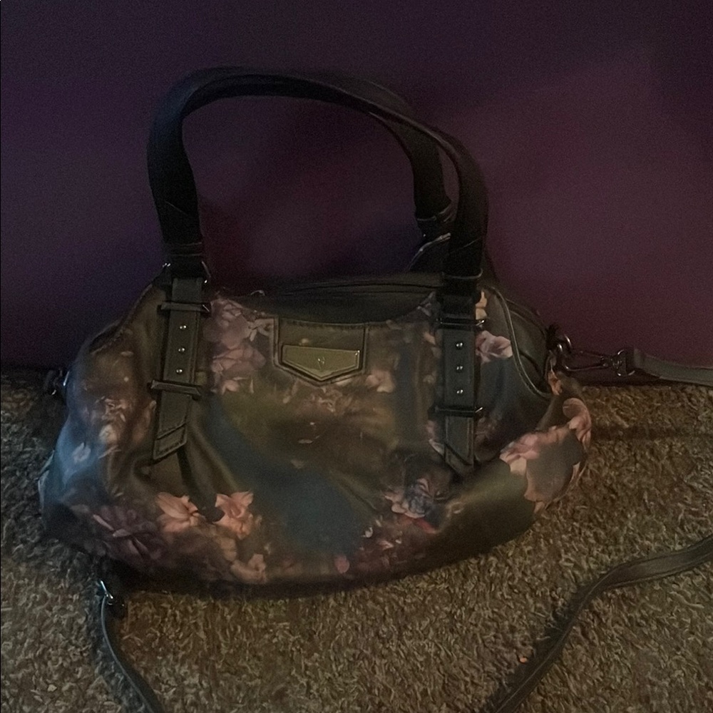 Chic Black Floral Handbag